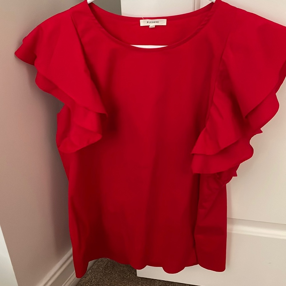 Pleione red blouse